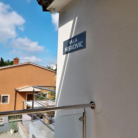 Villa Miskovic Banjole Eksteriør billede